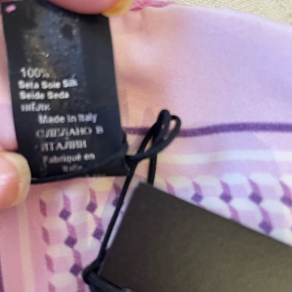 Hugo Boss Pink Pocket Square - Picture 5 of 5